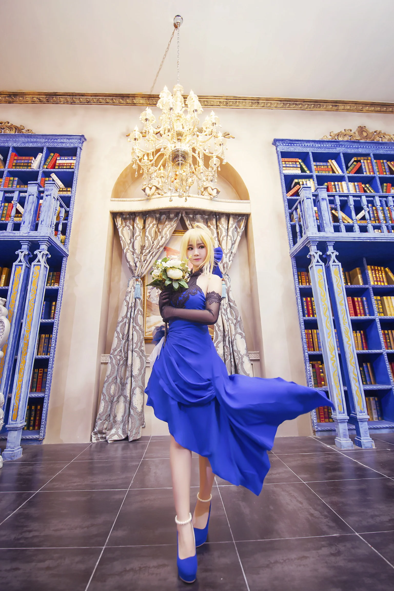 FGOfate/extella saber蓝礼服COS写真