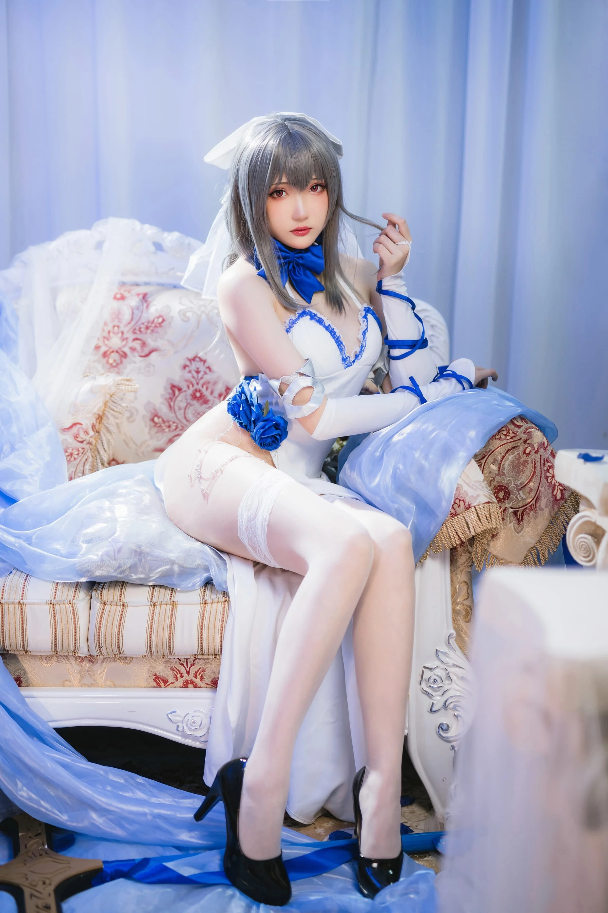 瓜希酱 – 路易九世礼 [22P]｜高清图片集