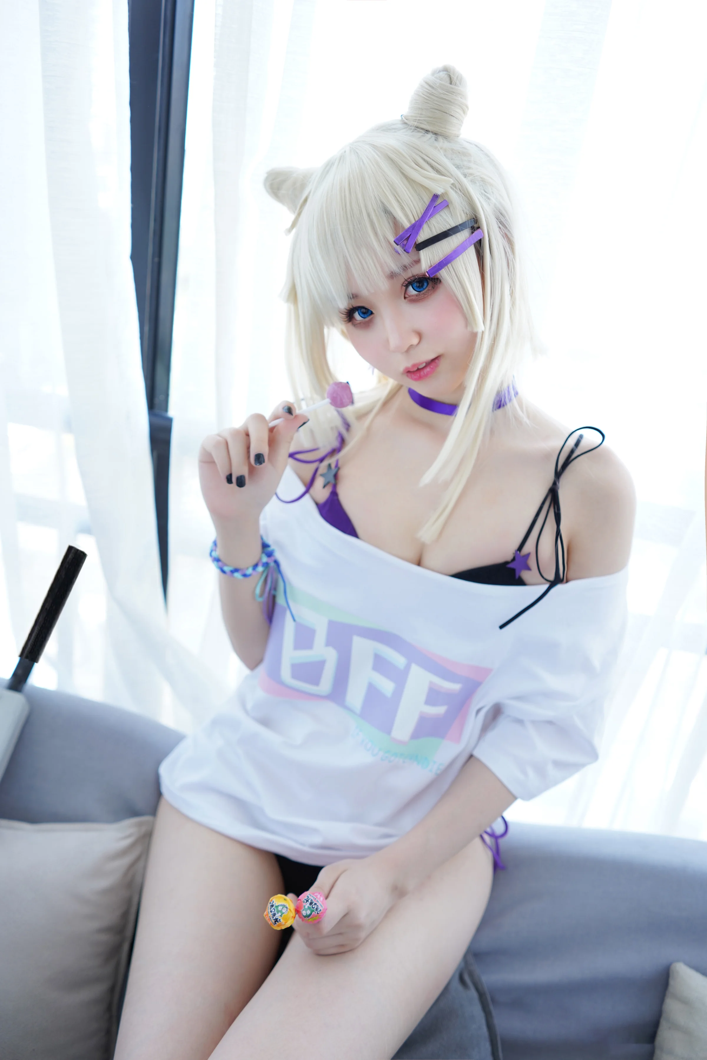 少女前线 aa12无烟棒棒糖COS写真