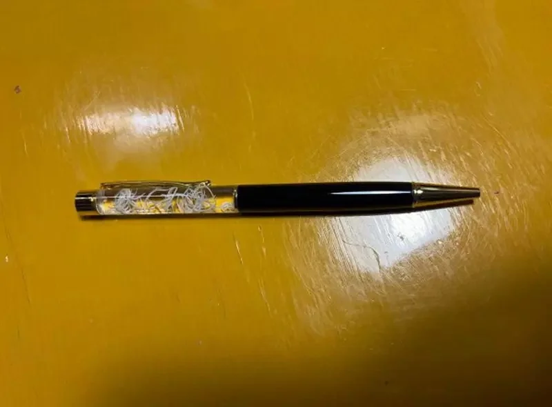 【蟲蟲密集注意】網友分享《寄生蟲原子筆》在透明筆管內加入多條寄生蟲這可怕效果直接拉滿｜高清图片集