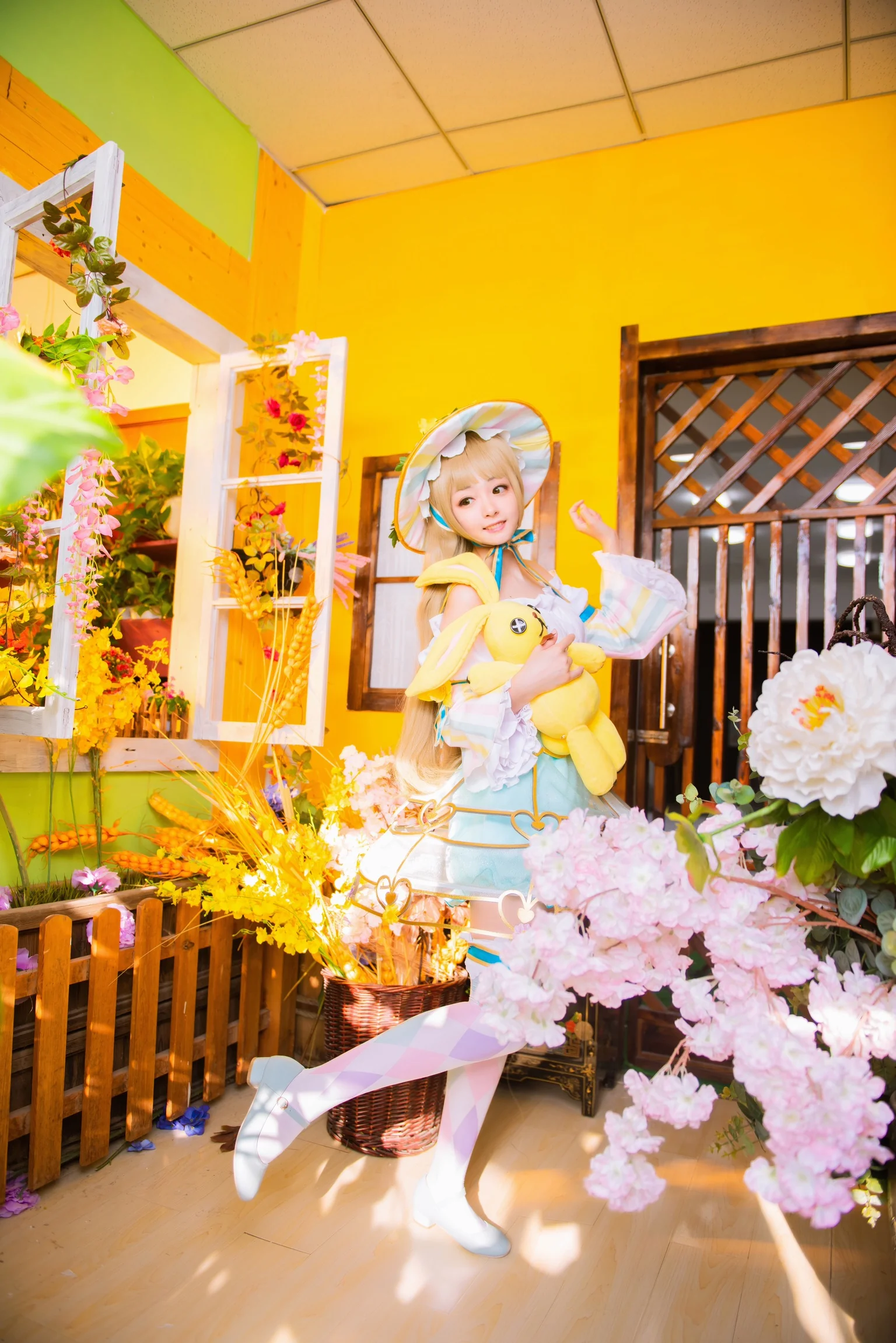 南小鸟复活节觉醒COS写真