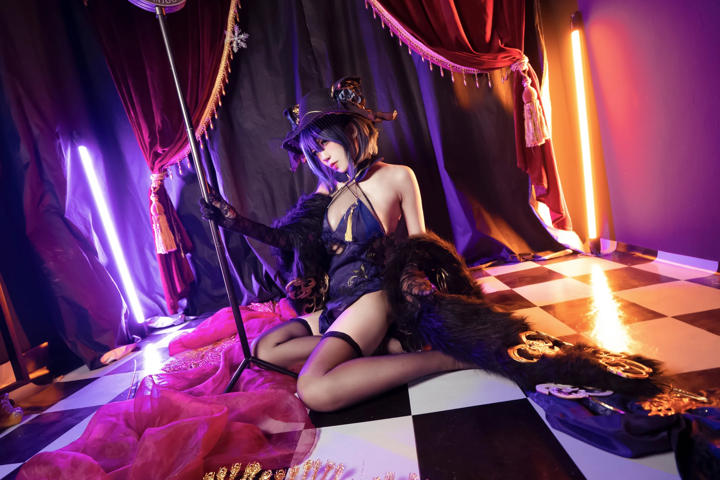 《碧蓝航线》柴郡旗袍COS写真