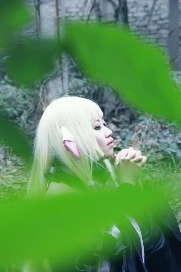 芙蕾雅COS写真 遇到你的那一刻，我找到了幸福