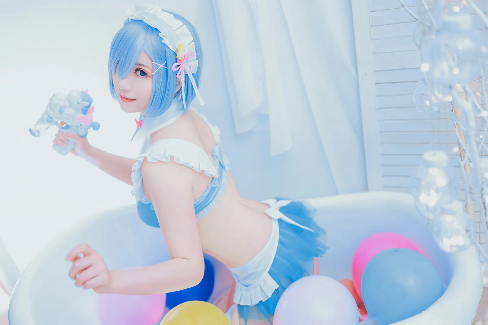 蕾姆·泳装手办COS写真