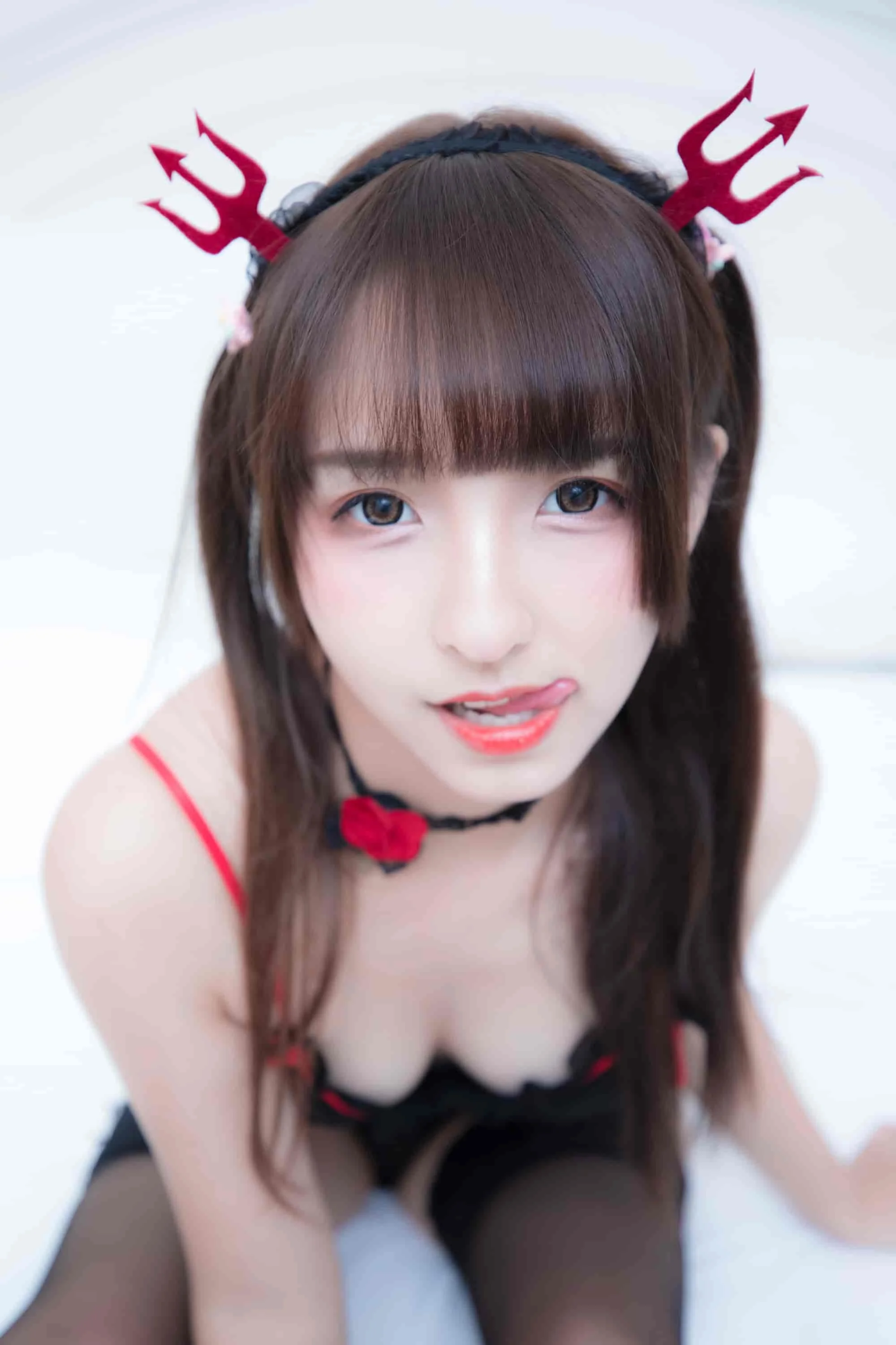 神楽坂真冬 – Little Devil [150P]｜高清图片集