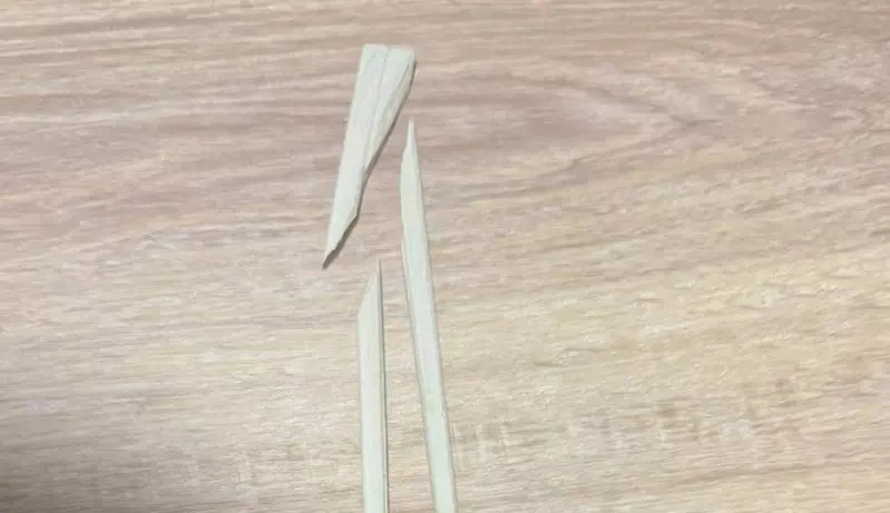 網友分享《掰開免洗筷的終極苦衷》沒辦法好好掰開就算了，斷成三截是哪招？｜高清图片集