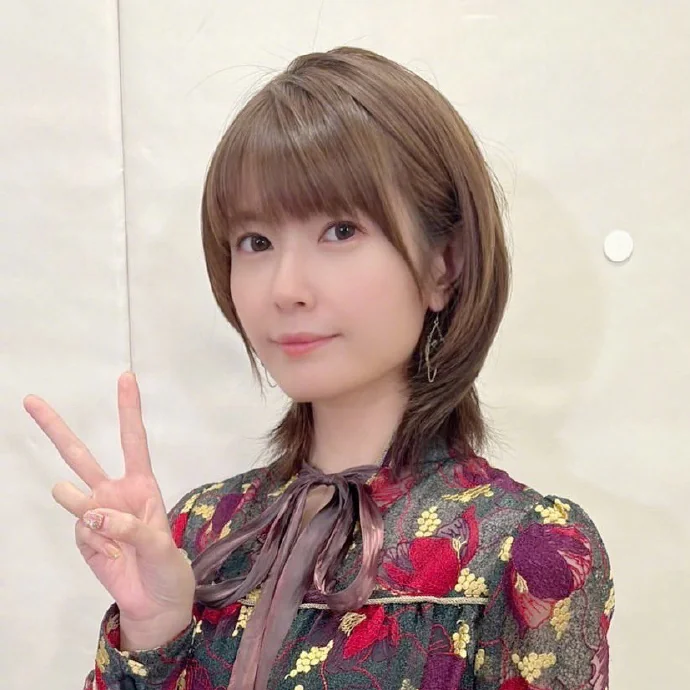 梶裕贵＆竹达彩奈 第1子诞生 母子健康｜高清图片集