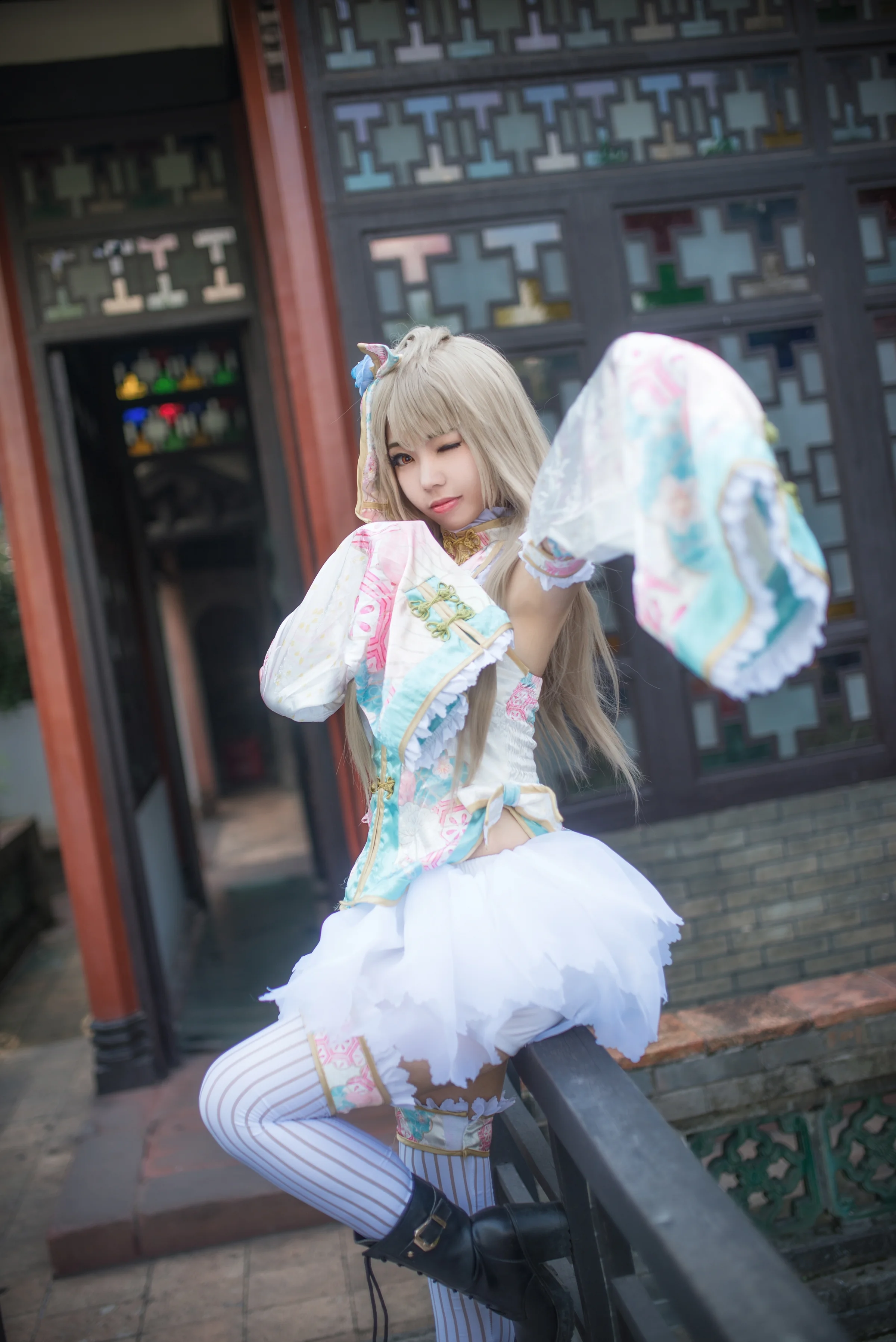 LL南小鸟旗袍觉醒COS写真