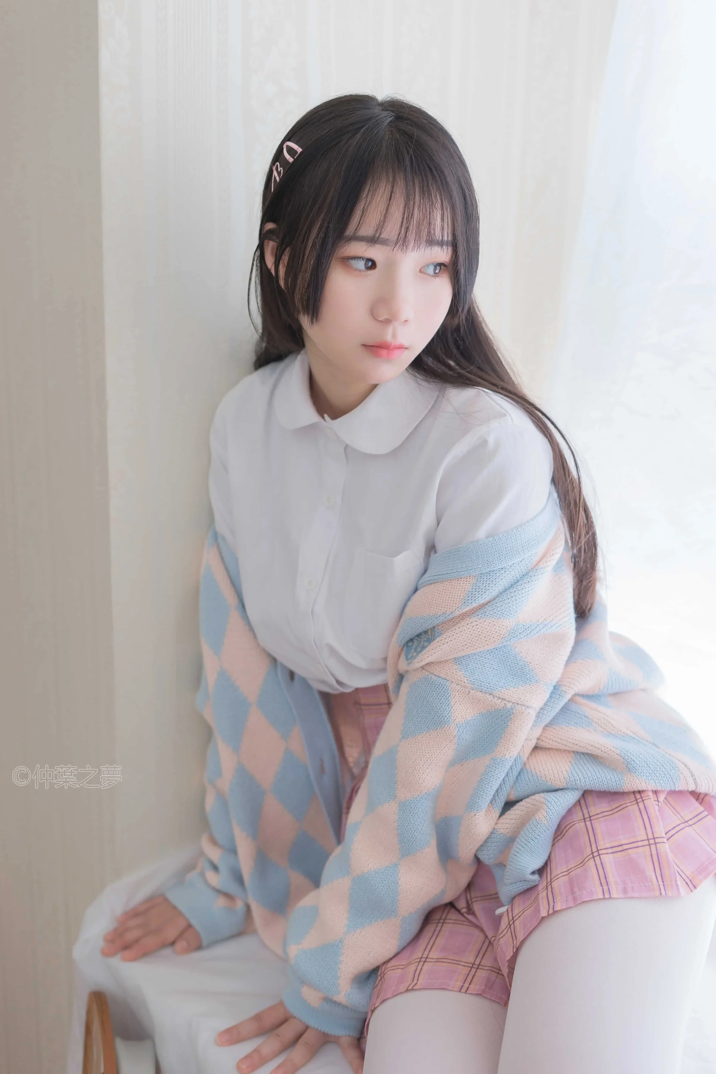 轻兰映画：白丝美腿 47套合集｜高清图片集