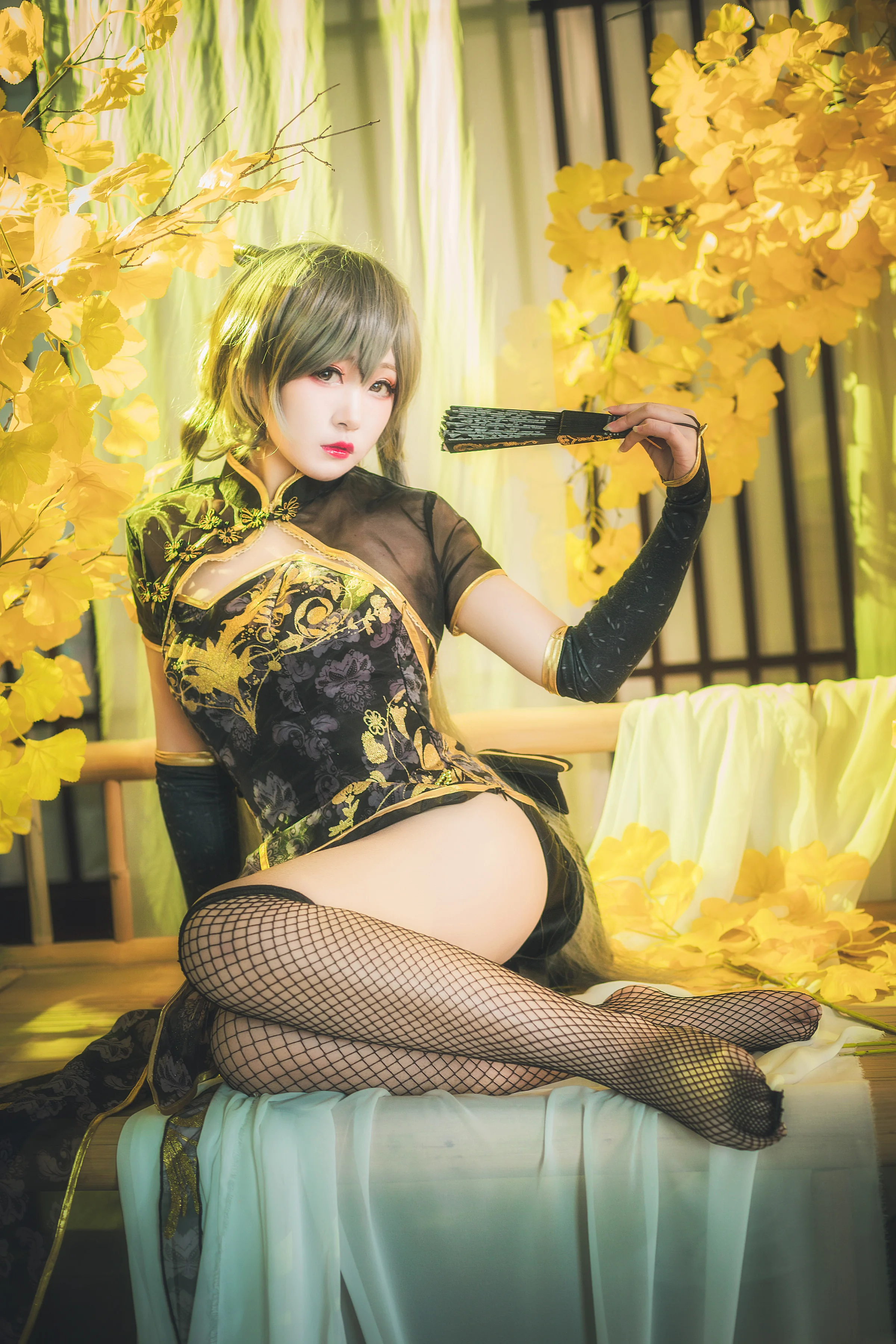 V家 金丝雀洛天依 COS写真