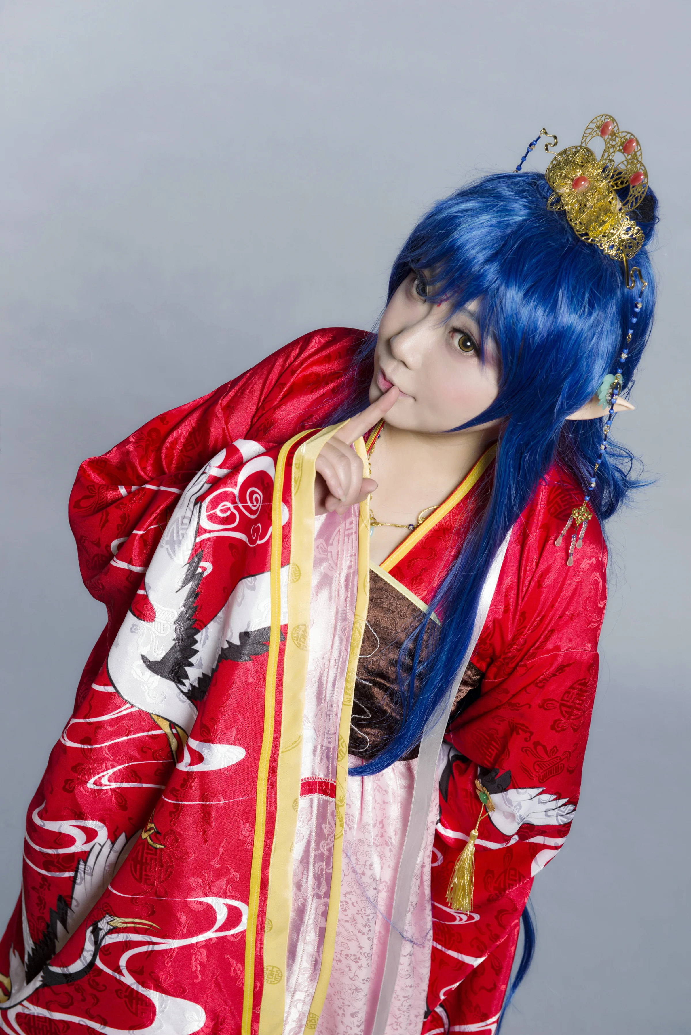 家有鬼妻 李小茜前世：五殿阎罗王COS写真