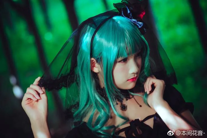 穿越西元3000后 姬怜美COS写真