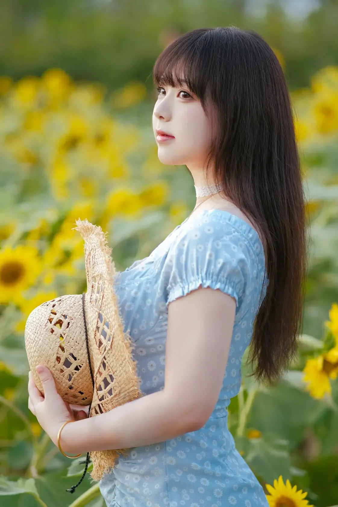 皮皮奶 – 彼女向日葵｜高清图片集