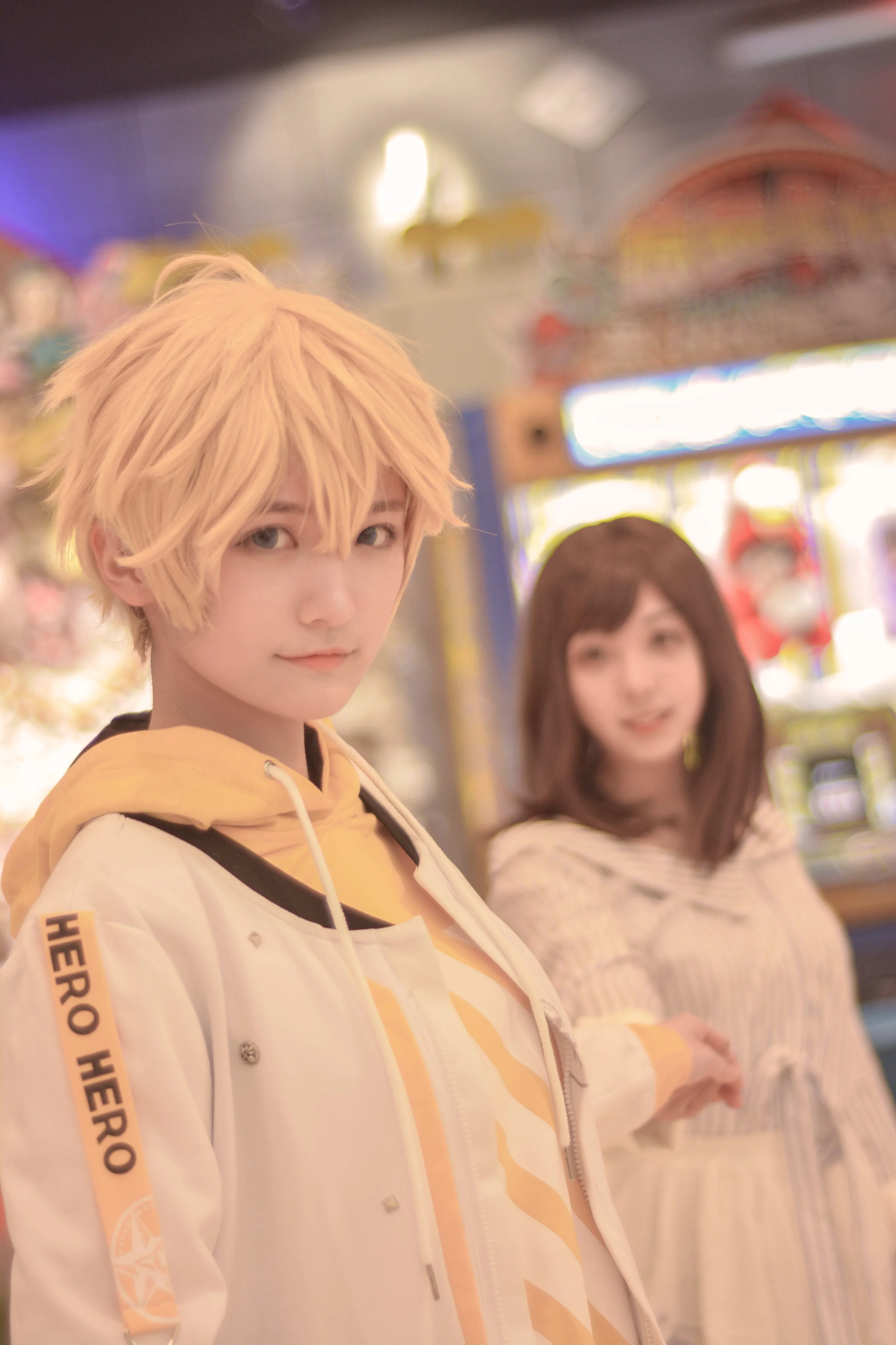 恋与制作人COS写真周棋洛x悠然 不许再离开我