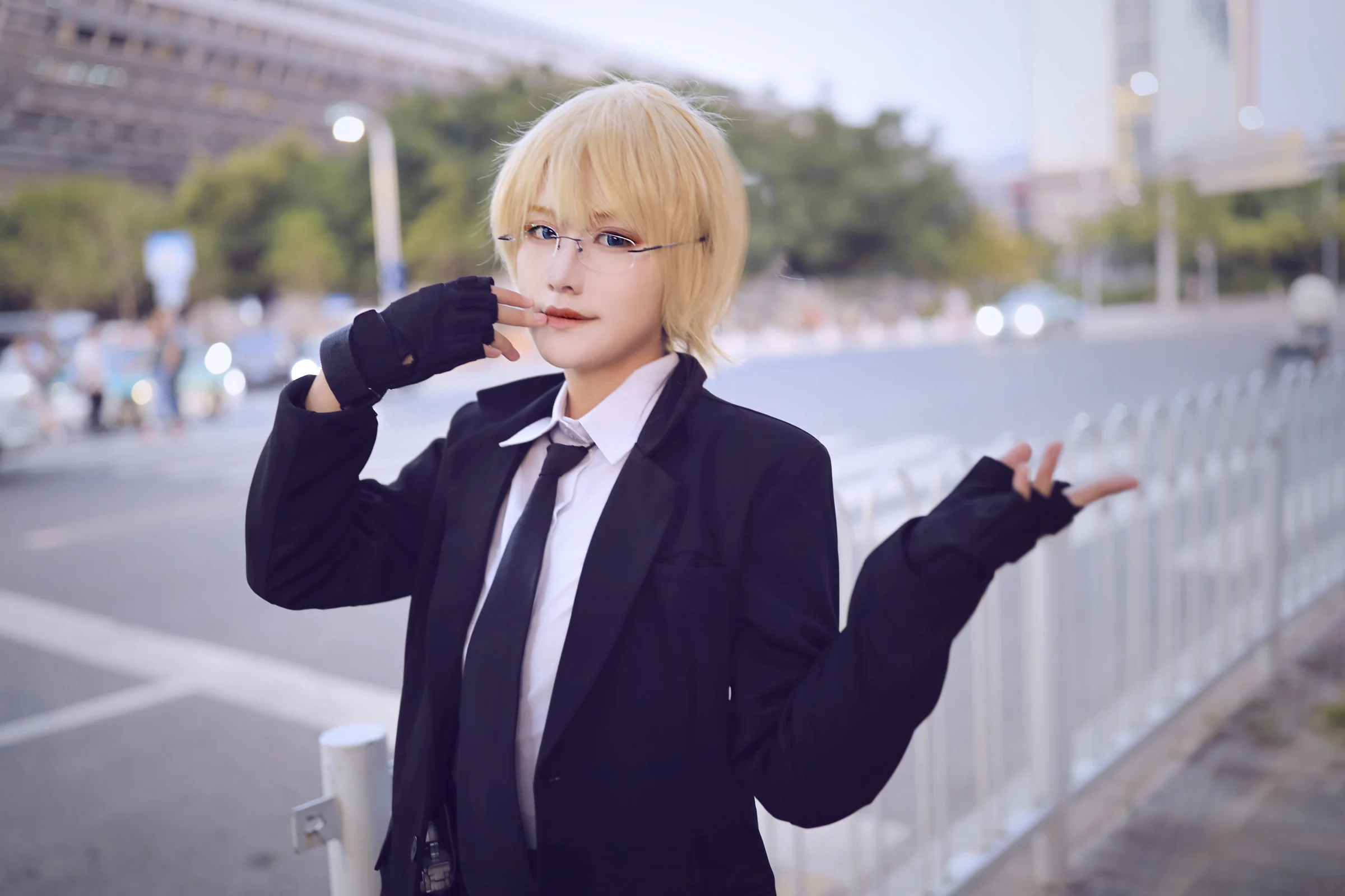 黑塔利亚阿尔弗雷德 西装COS写真