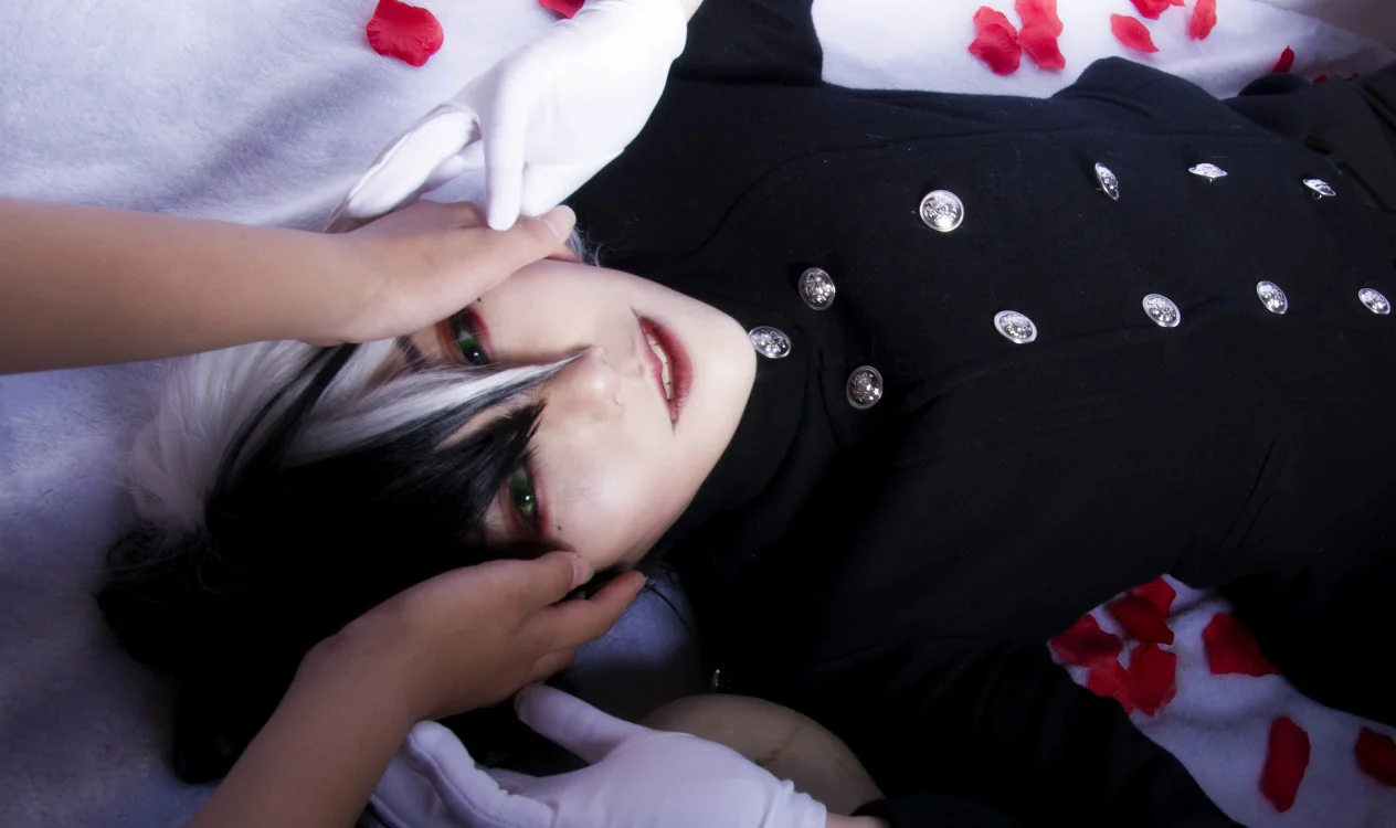 V家 乐正龙牙【恶魔】COS写真