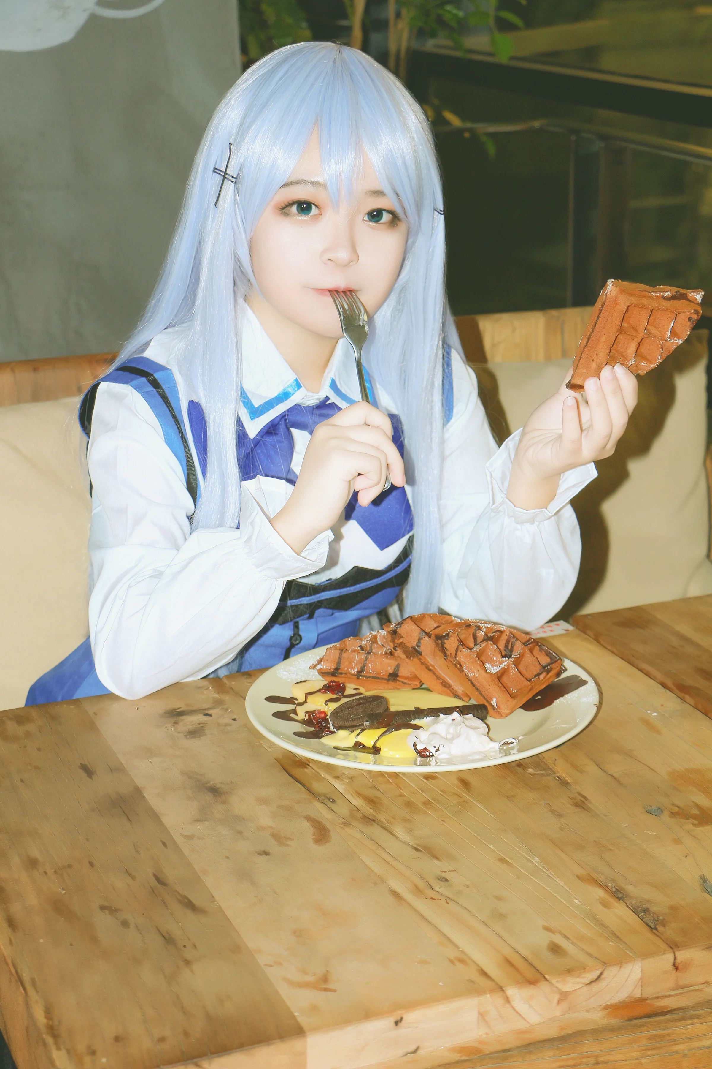 香风智乃COS写真请问您今天要来点兔子吗