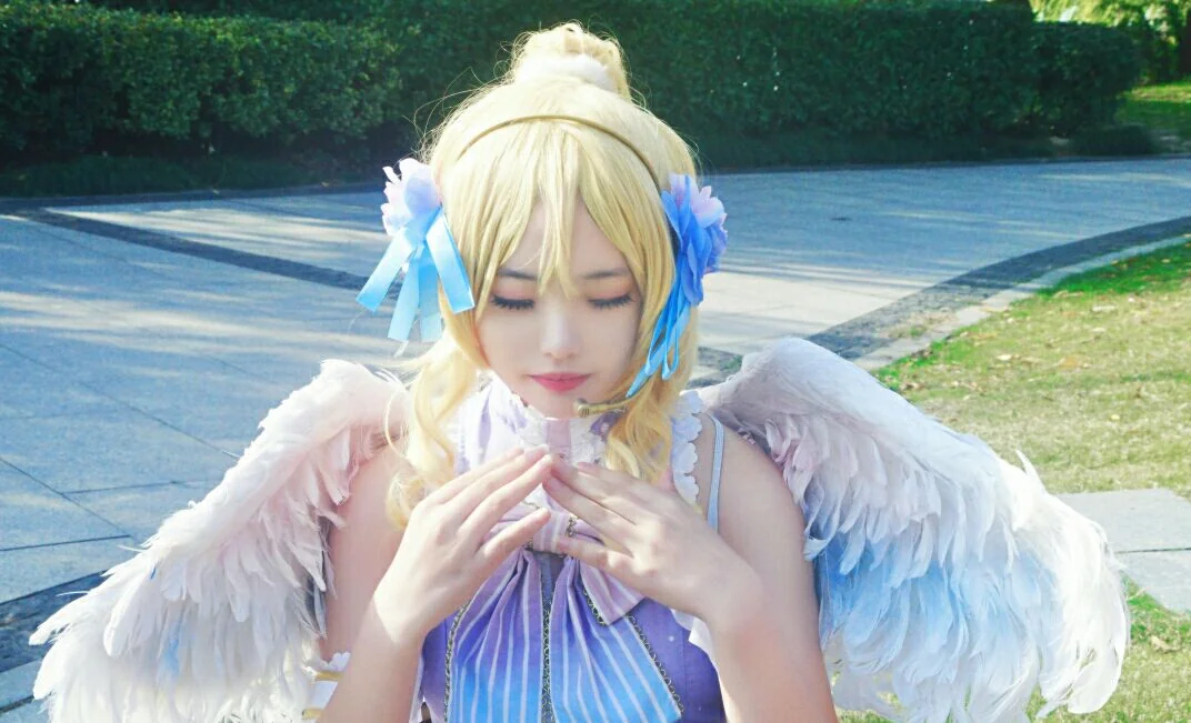 绘里白情COS写真