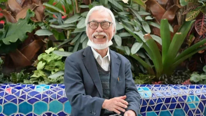 宫崎骏老师在最近新开的吉卜力主题乐园的照片｜高清图片集