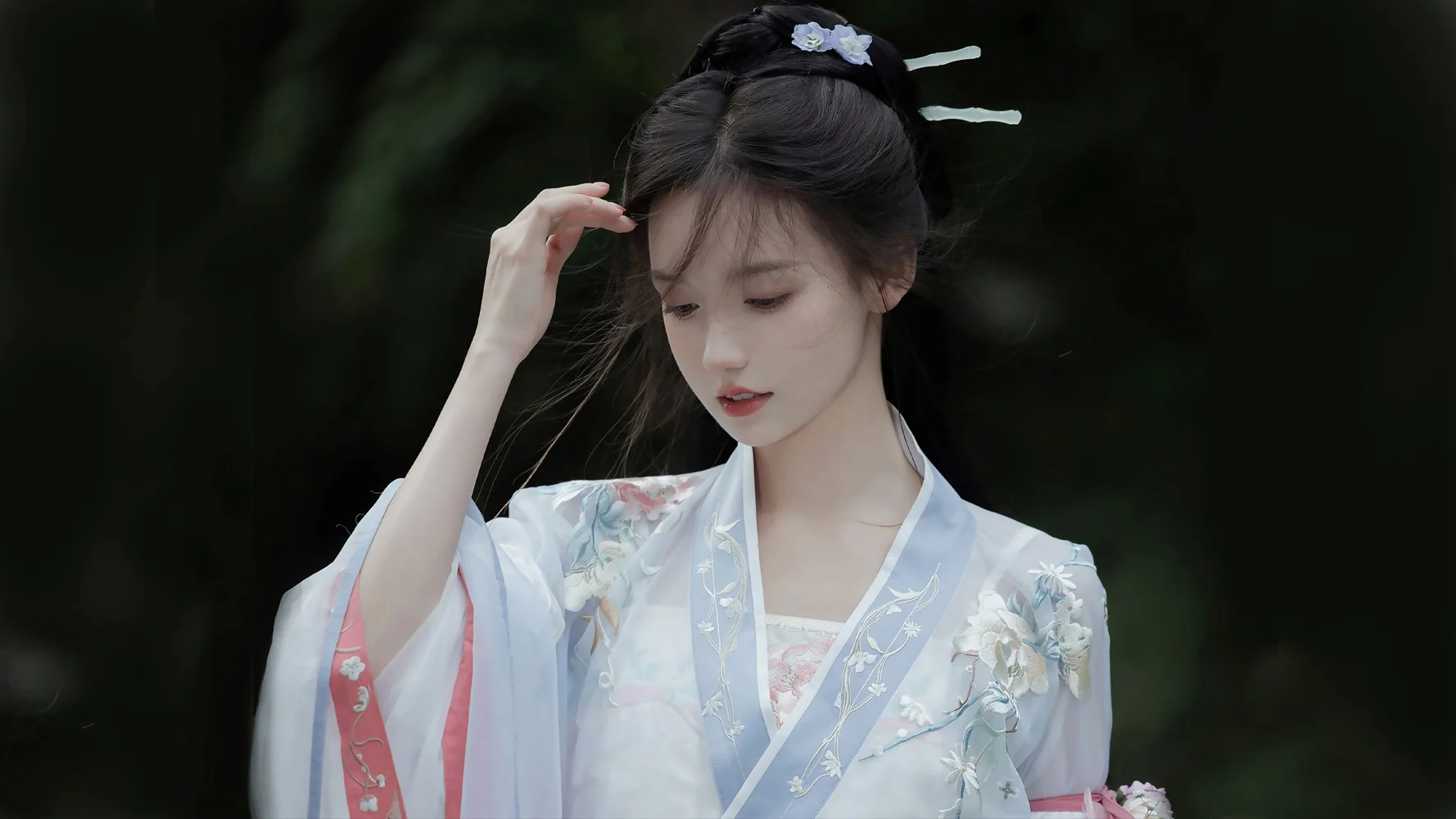 古装 古风 美女 4k电脑壁纸 4k手机壁纸｜高清图片集