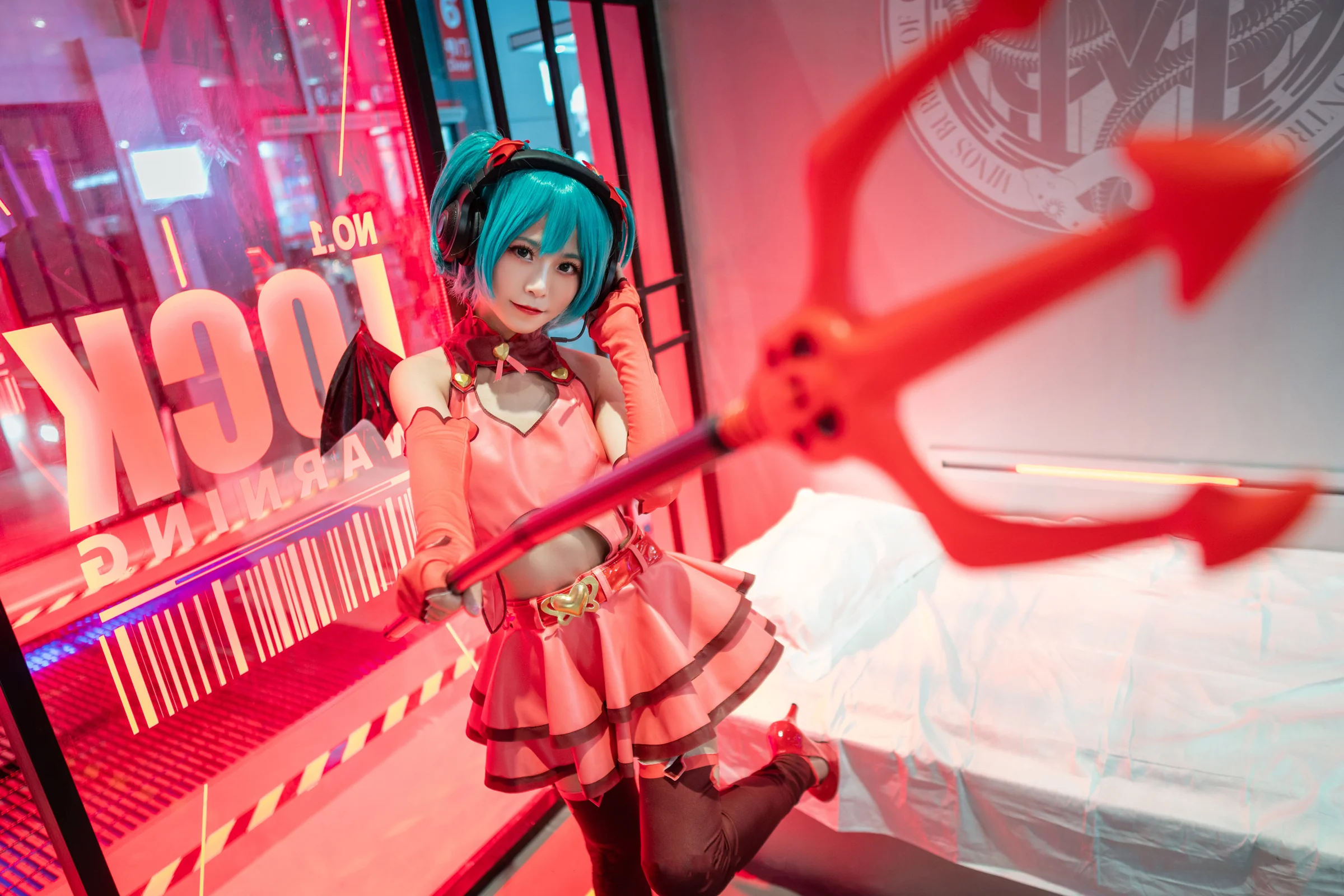 初音未来小恶魔COS写真