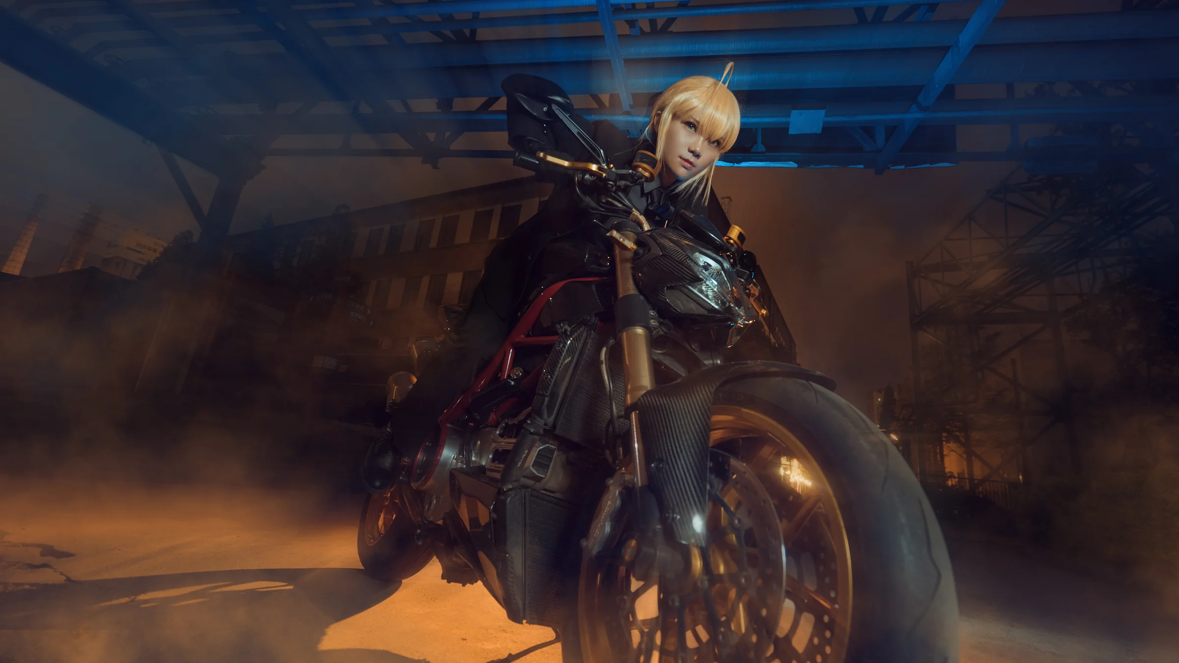 Fate/Zero——黑西装saber COS写真