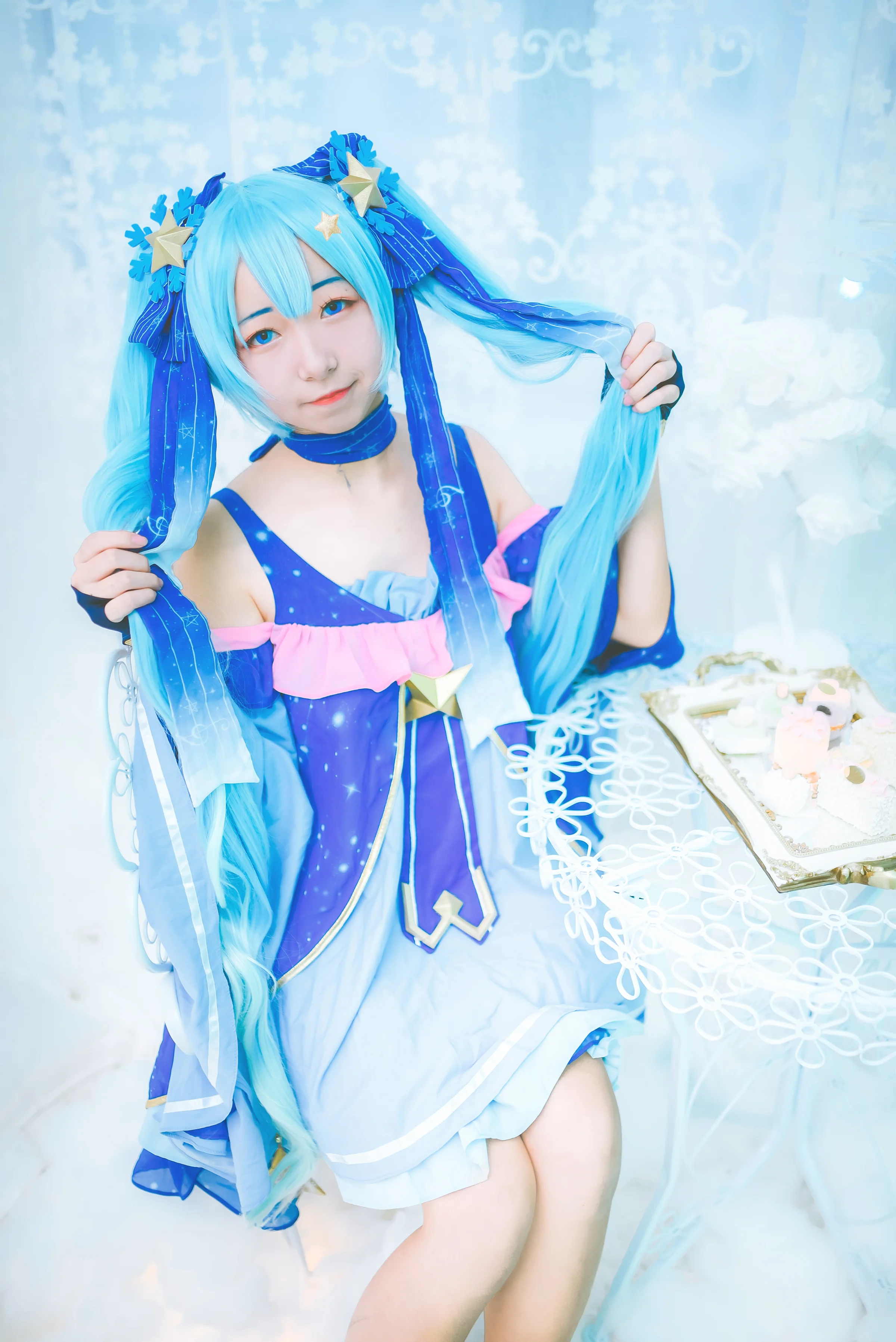 miku星与雪的公主COS写真
