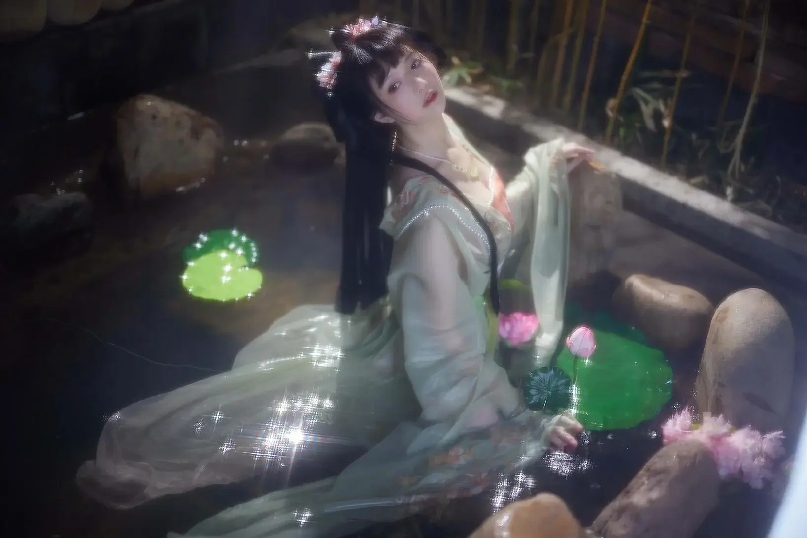 Shika小鹿鹿 – 不早朝｜高清图片集