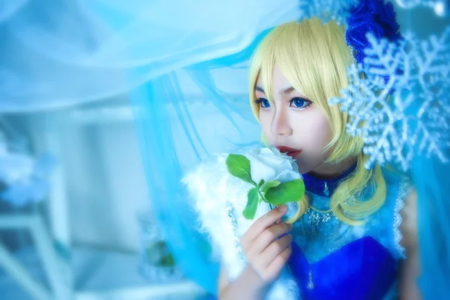 《Snow White》绘里七彩谬斯／雪公主COS写真