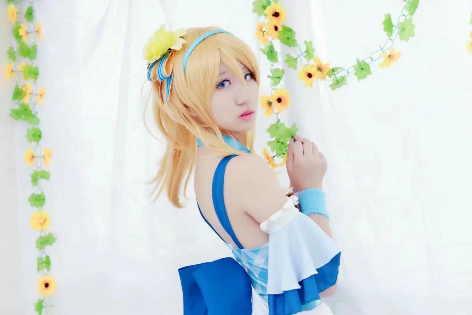 Love Live！绚濑绘里花束觉醒COS写真