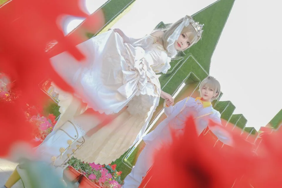 南小鸟花嫁觉醒COS写真