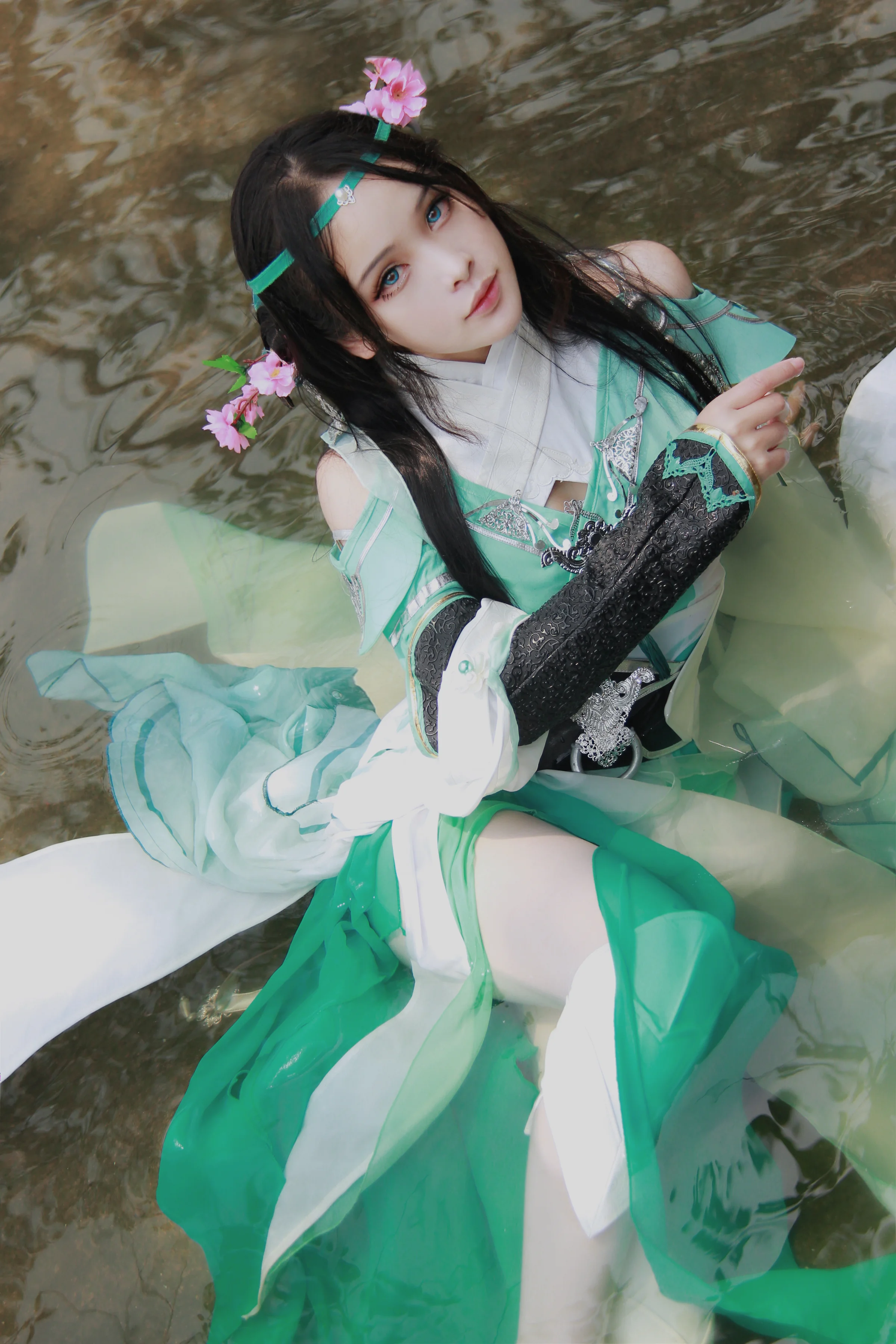剑侠情缘网络版叁 长歌雪河成女COS写真