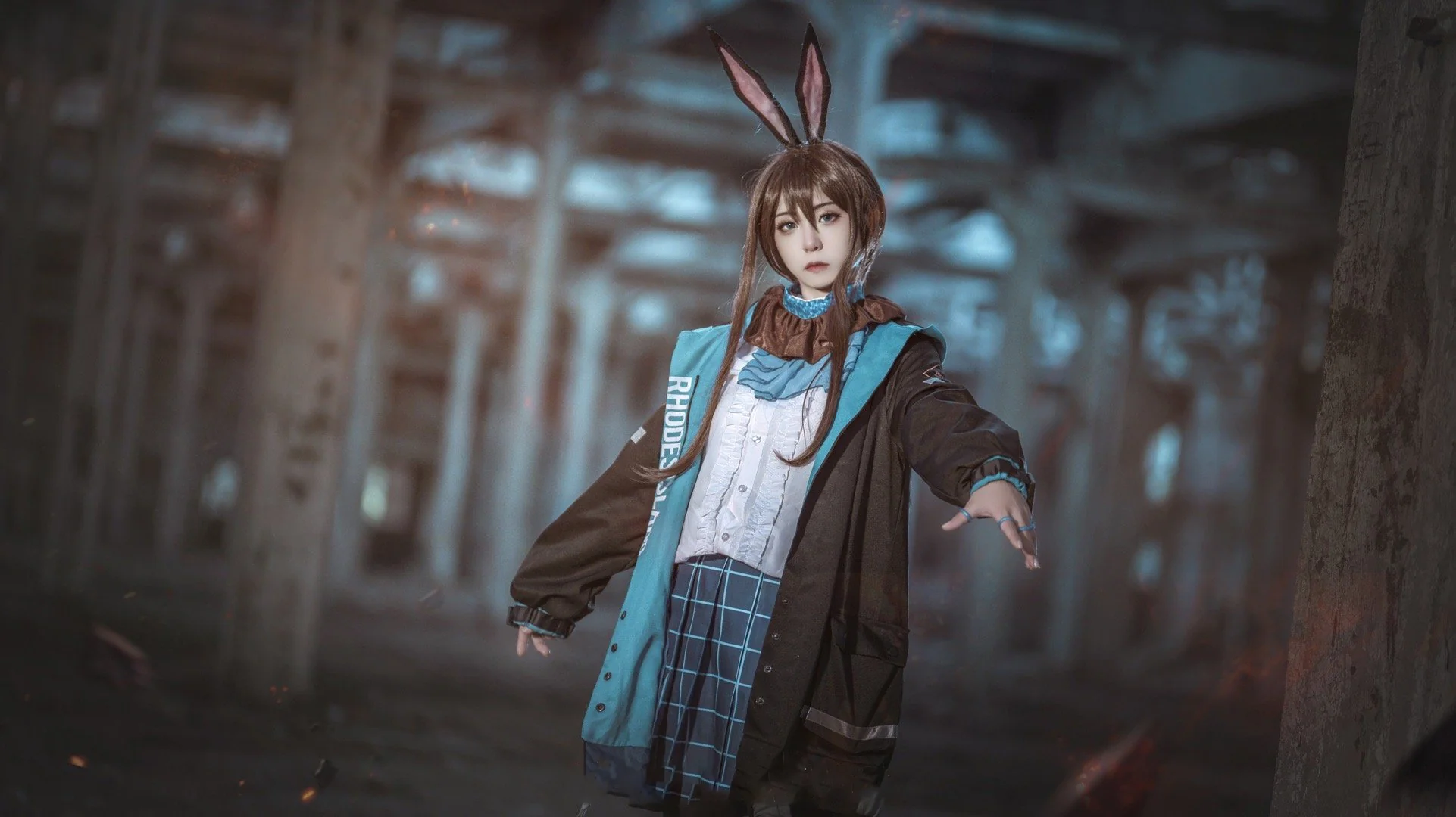 《明日方舟》阿米娅COS写真