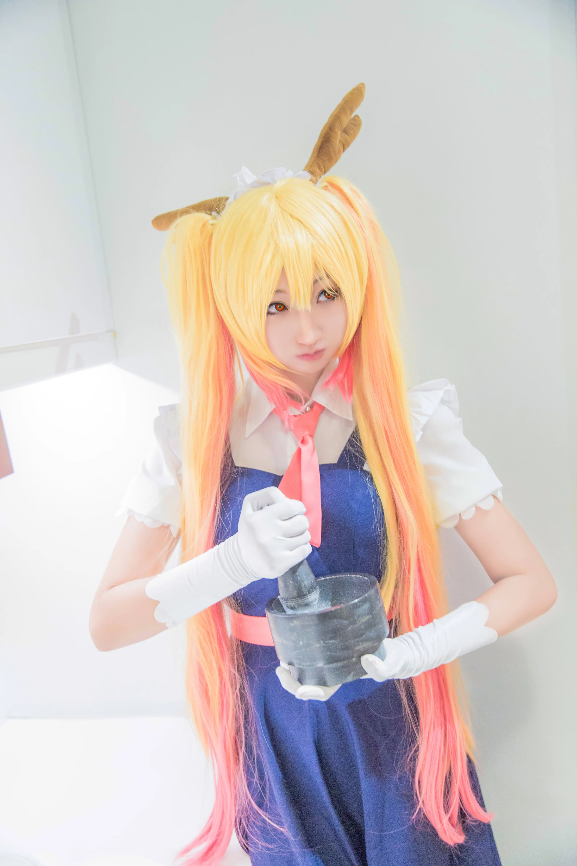 托尔sama COS写真，最喜欢小林啦！