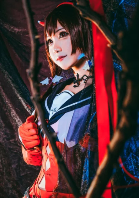 VOCALOID乐正绫恶魔COS写真