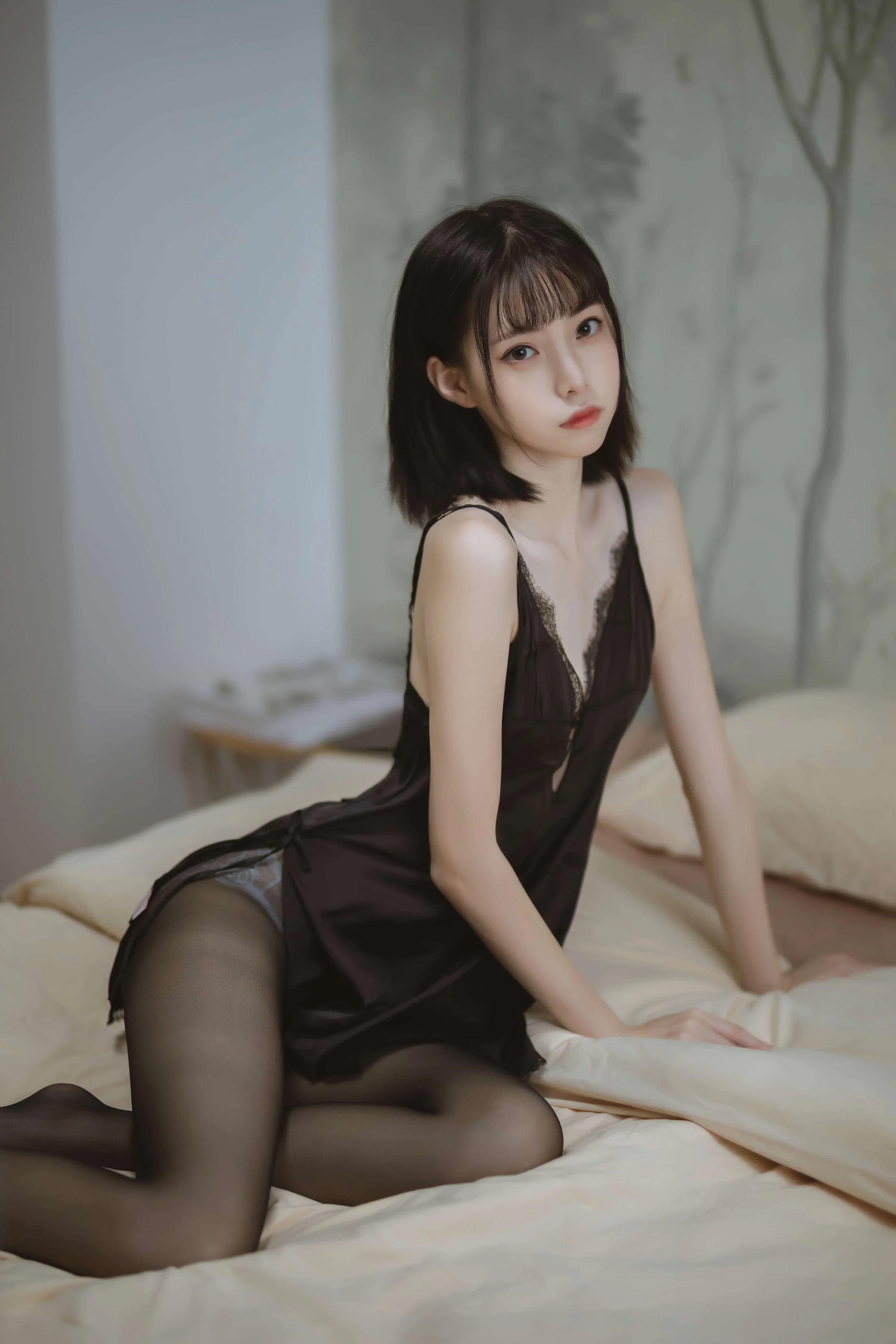 许岚LAN – 黑色蕾丝睡衣 [40P]｜高清图片集