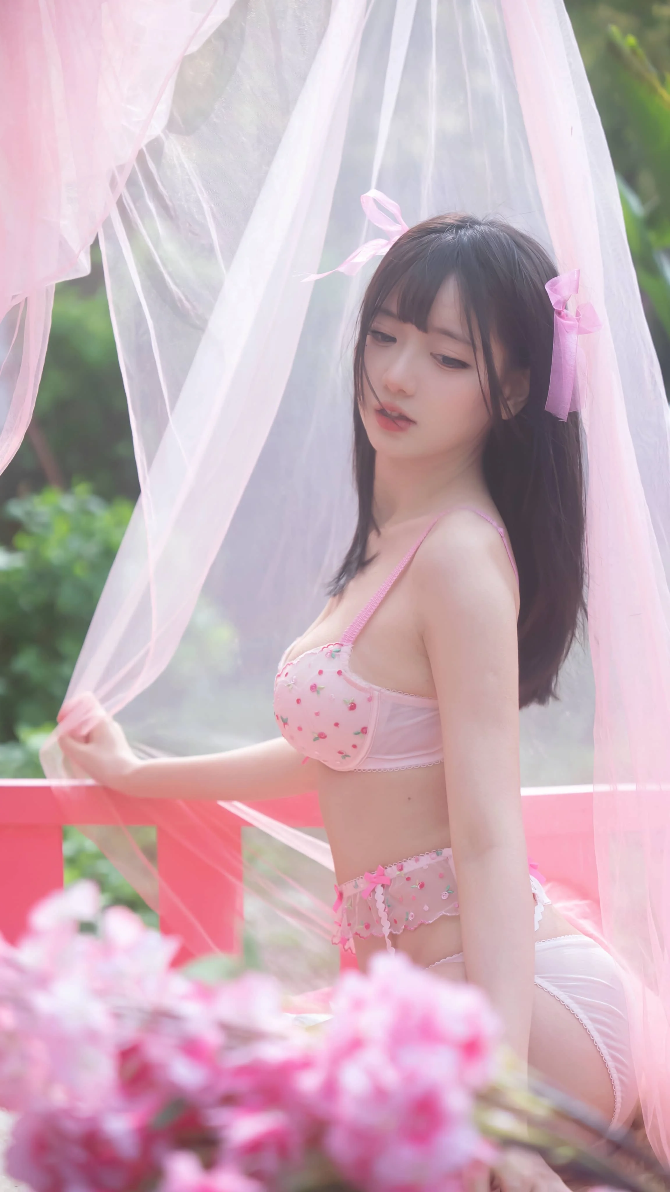 陆卿卿kyokyo – 法式私房｜高清图片集