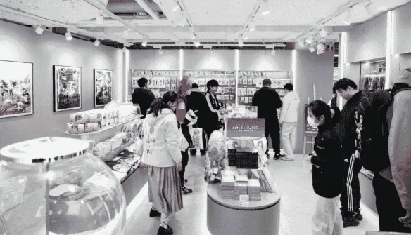 在二次元浓度最高的上海，品牌线下店又卷出新高度｜高清图片集