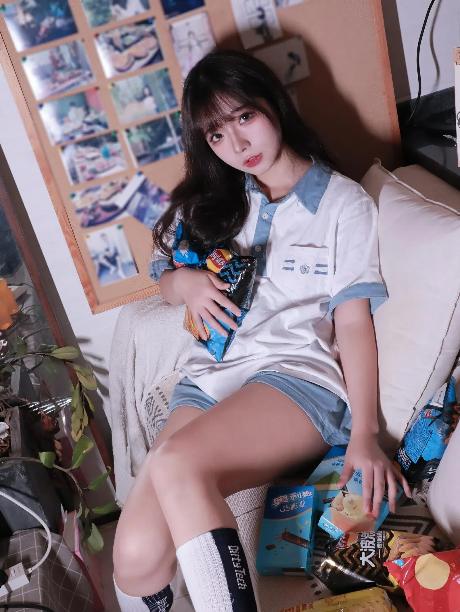 Kokuhui(yuuhui玉汇) – 蓝白条少女｜高清图片集