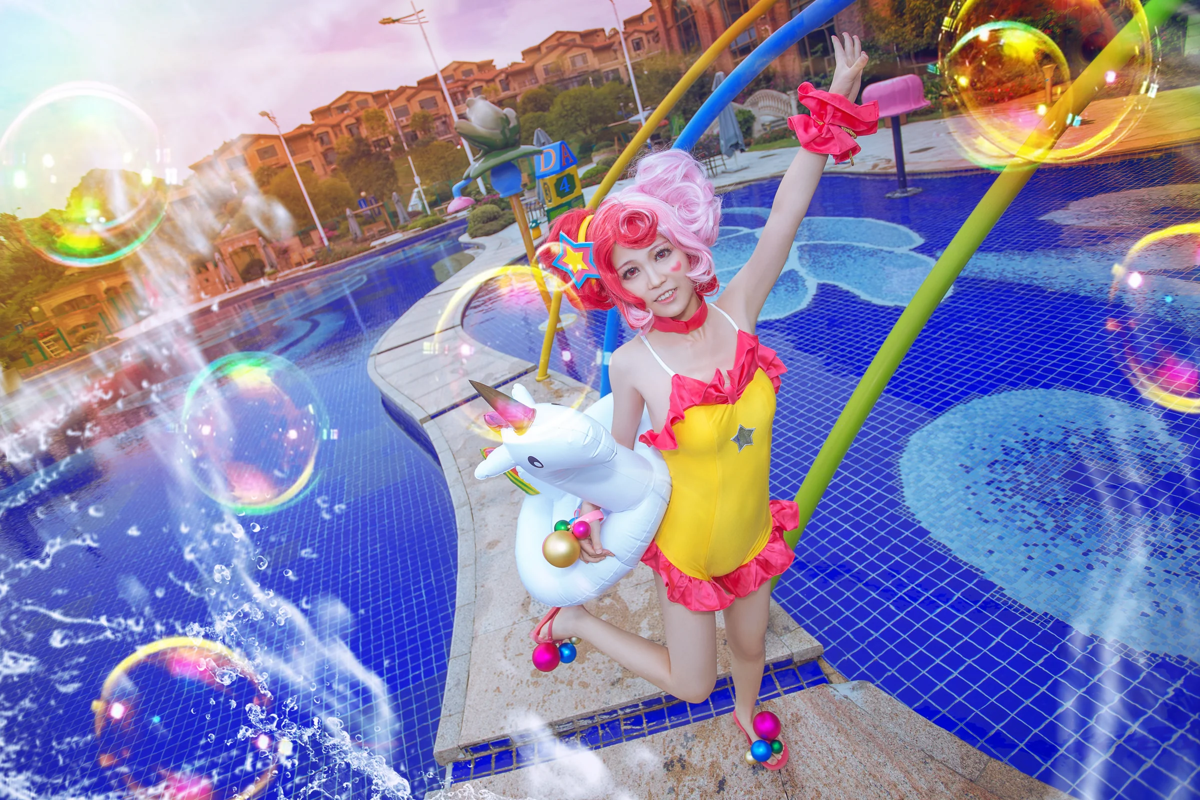 王者荣耀 缤纷独角兽小乔COS写真，夏天和生活同样缤纷