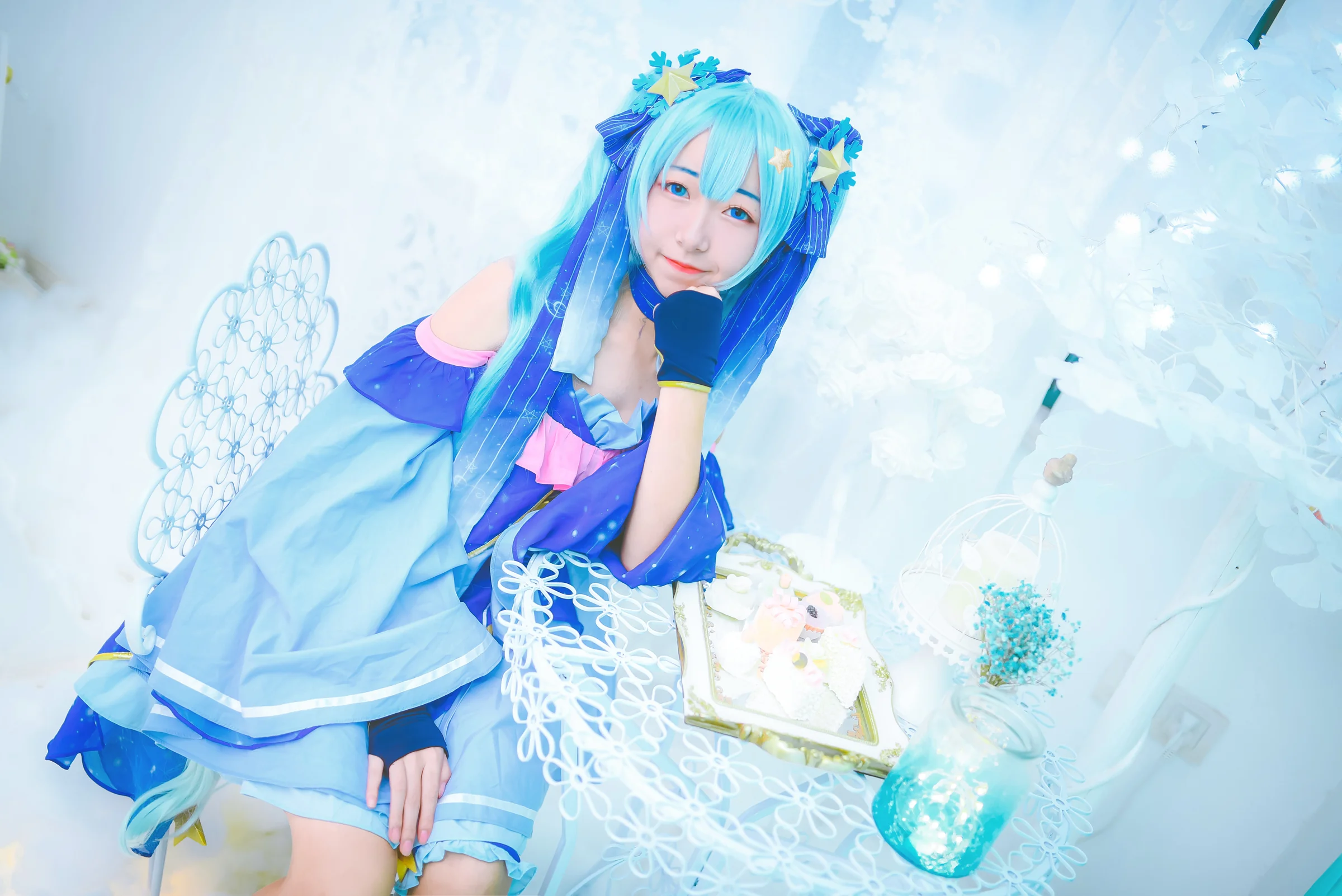 miku星与雪的公主COS写真