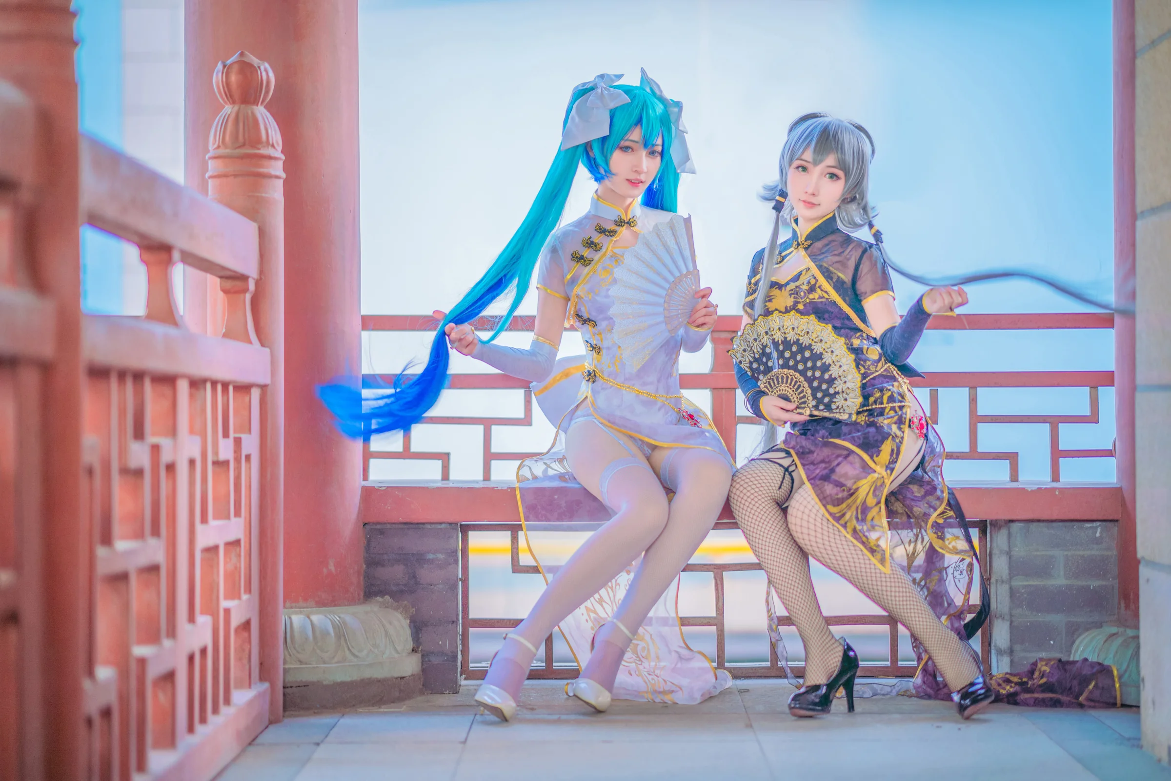 金丝雀洛天依&miku COS写真