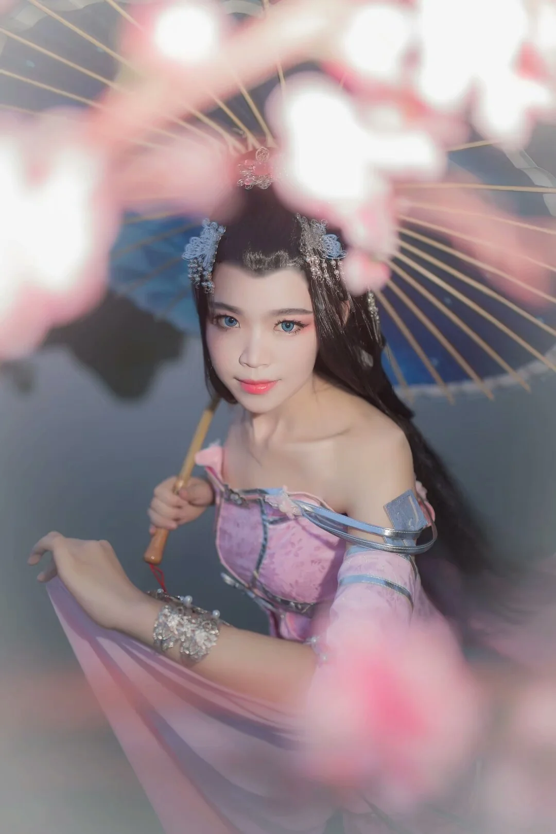 《剑网三》秦风秀娘COS写真