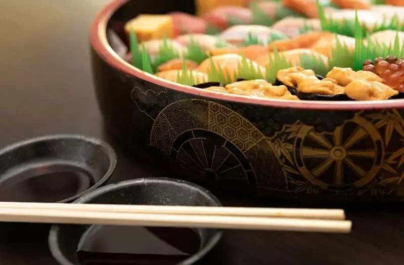 日料店免洗筷套上的《小鳥筷架》摺法說明 網友按照指示做出來結果出現了超乎預期的成品｜高清图片集
