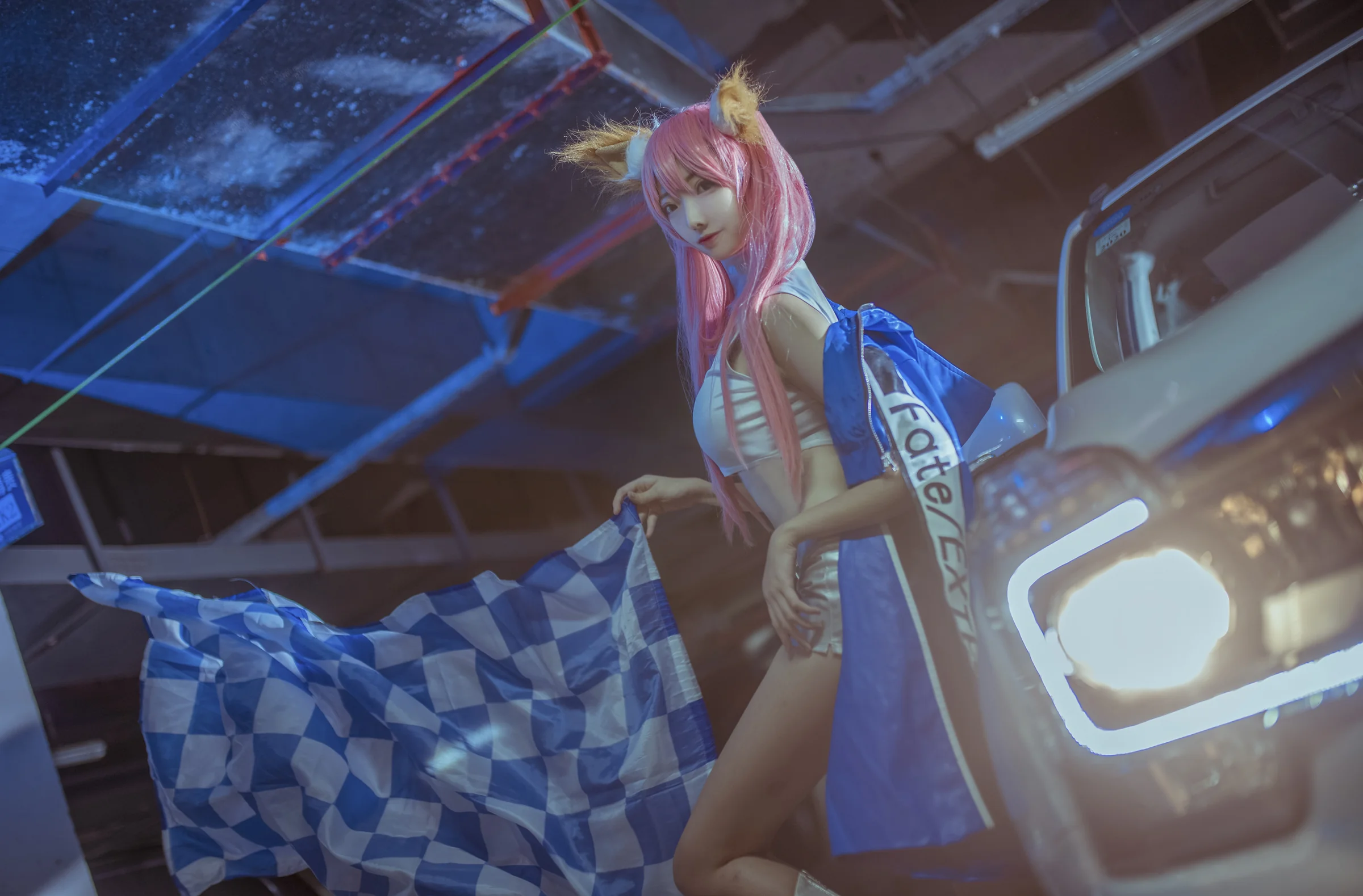 玉藻前赛车COS写真