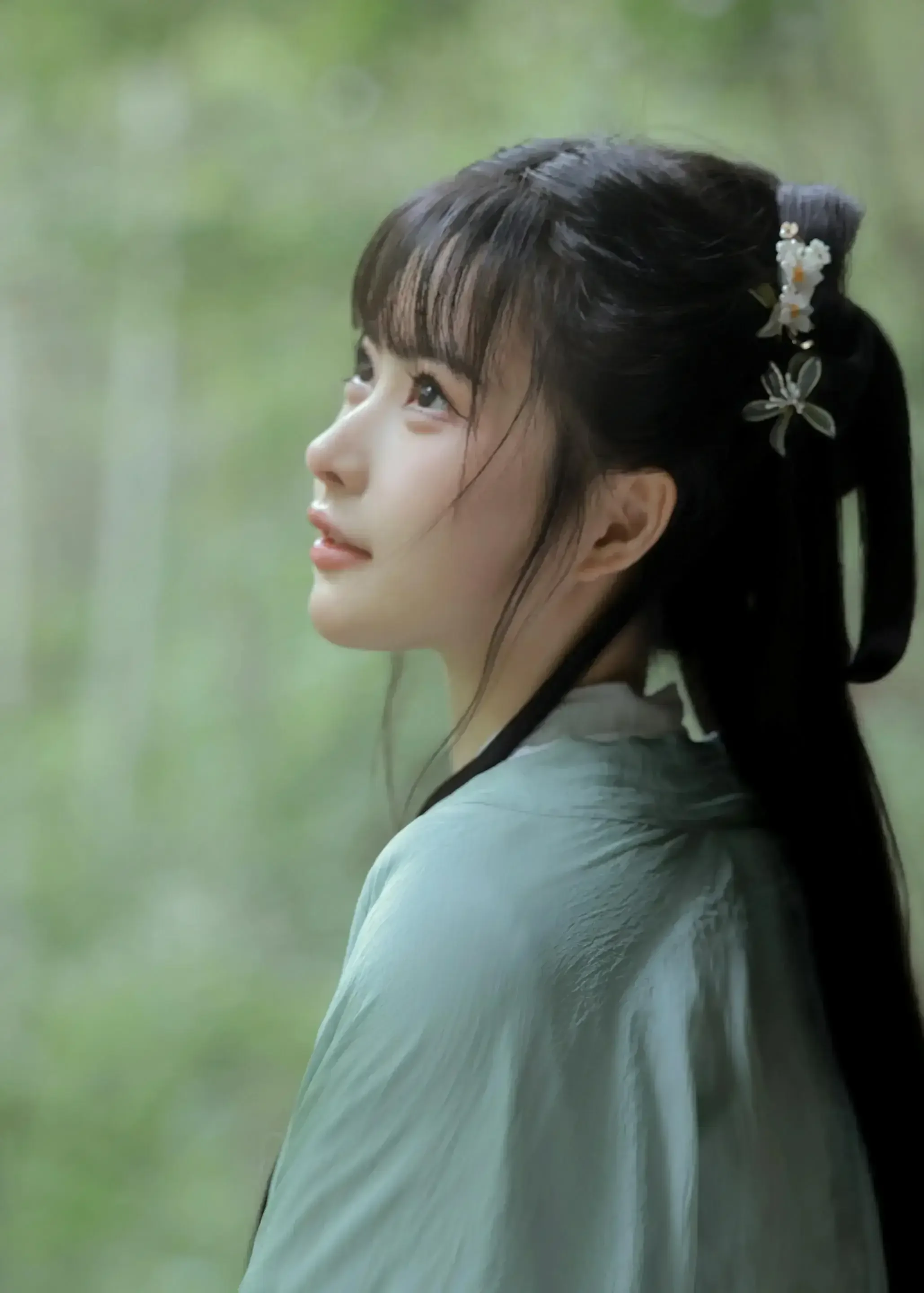白莉爱吃巧克力 – 古风汉服｜高清图片集