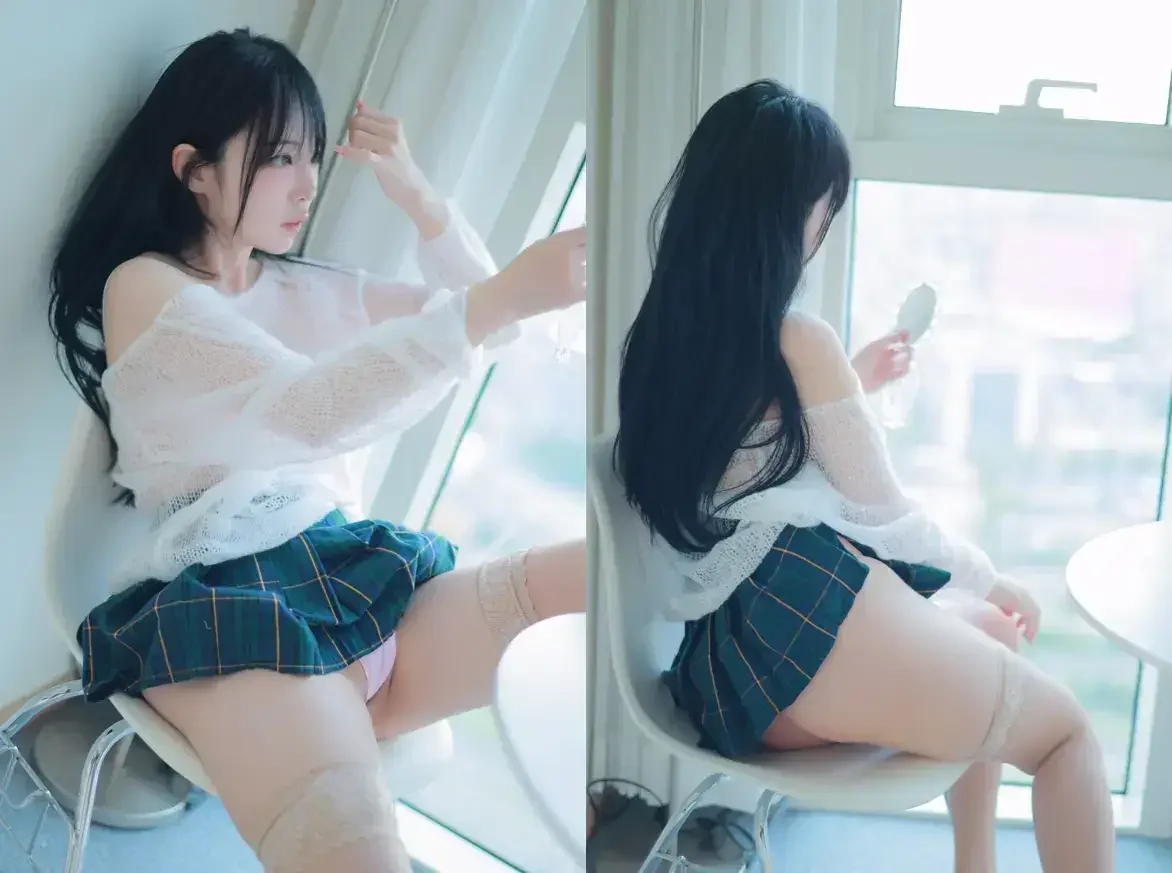 [Patreon] rinaモモリナ (momorina): Extra-short Plaid Skirt｜高清图片集