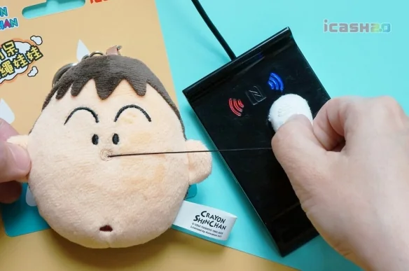 日本人气动漫《蜡笔小新》阿呆拉绳娃娃icash2.0亮相｜高清图片集
