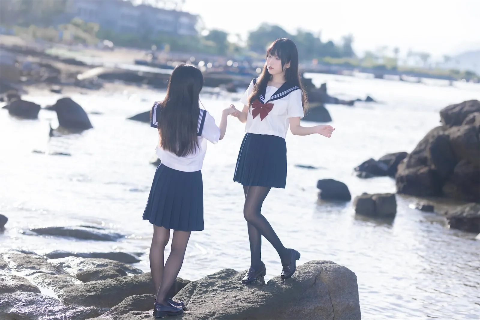 不呆猫 – 海边双人JK｜高清图片集