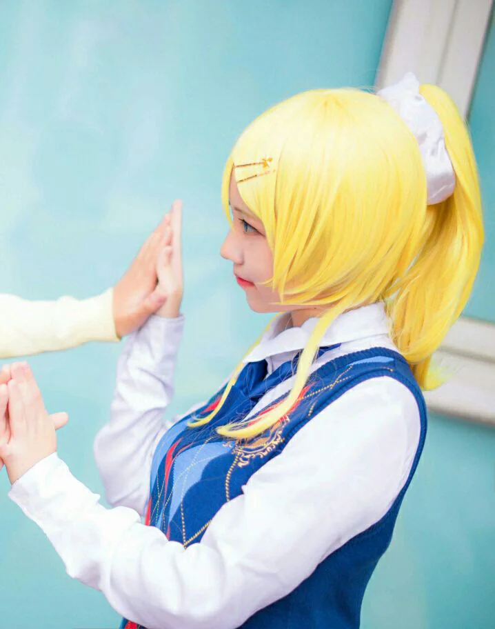 lovelive星座未觉醒绚濑绘里COS写真